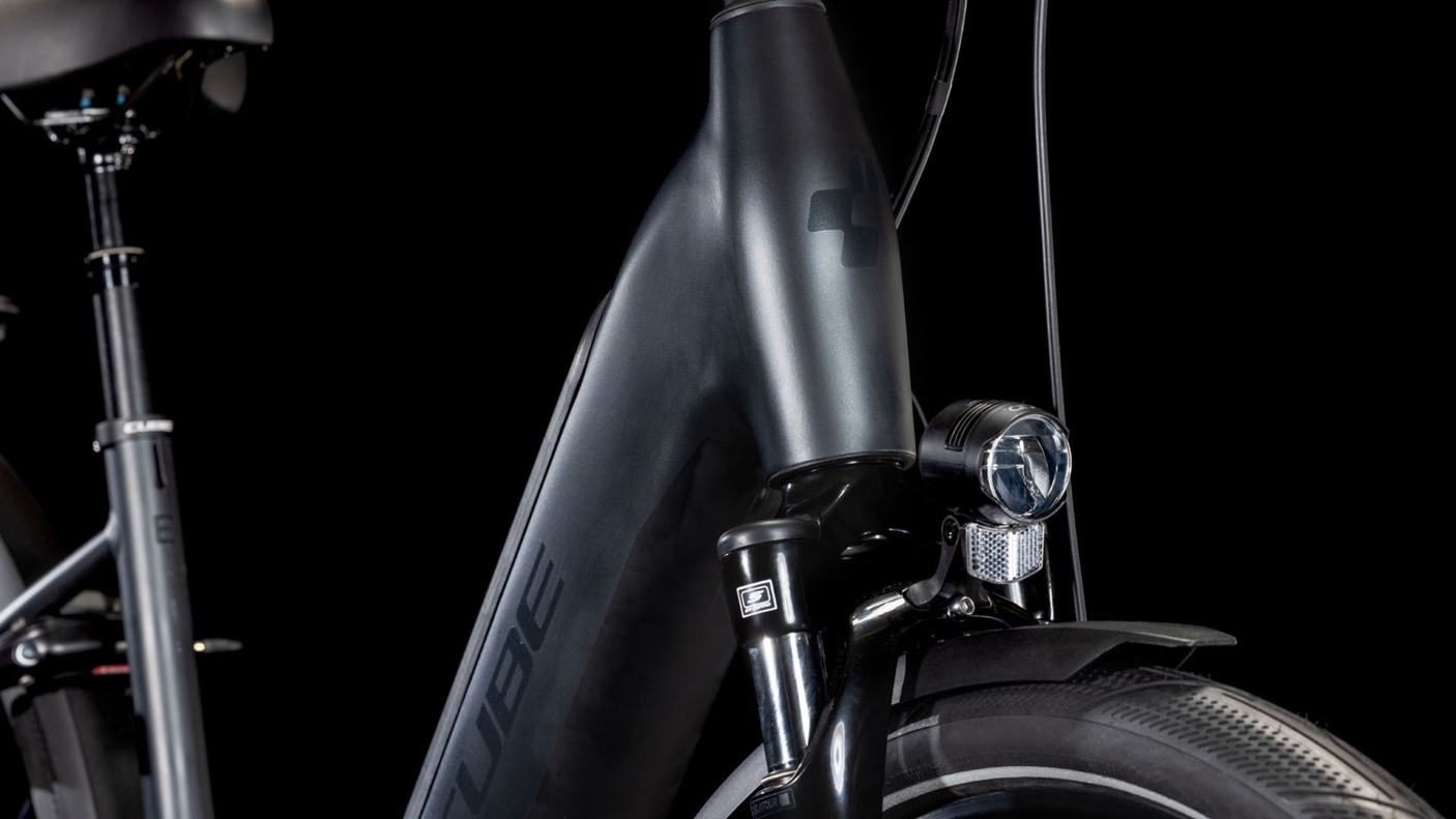 B-Ware Cube Supreme RT Hyb. Deluxe EX 625 Wave 625 metalblack´n´glossy
