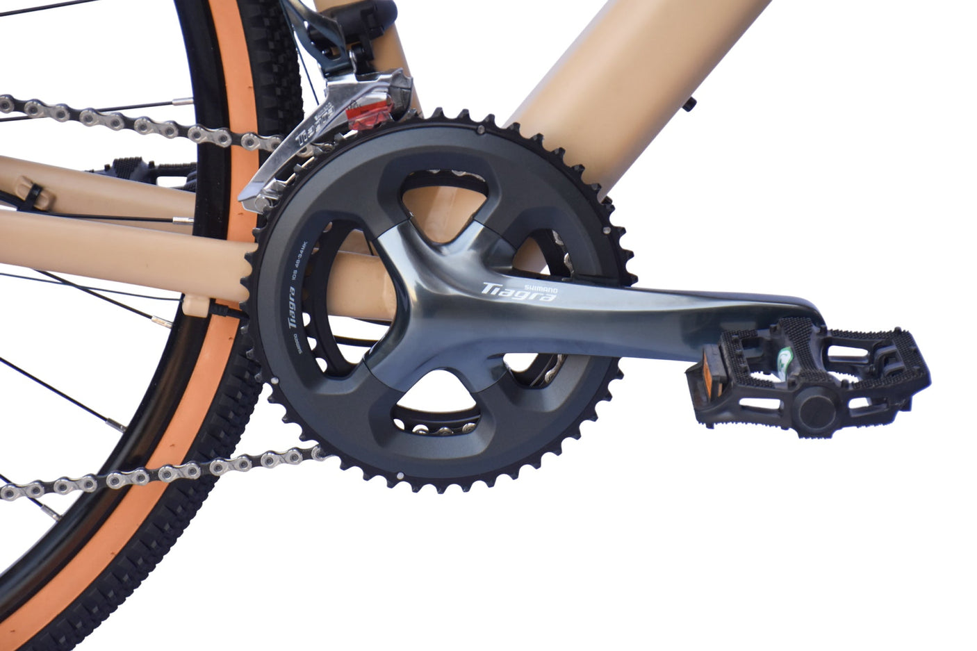 Serious Gravix TWO desert sand matte (2026)