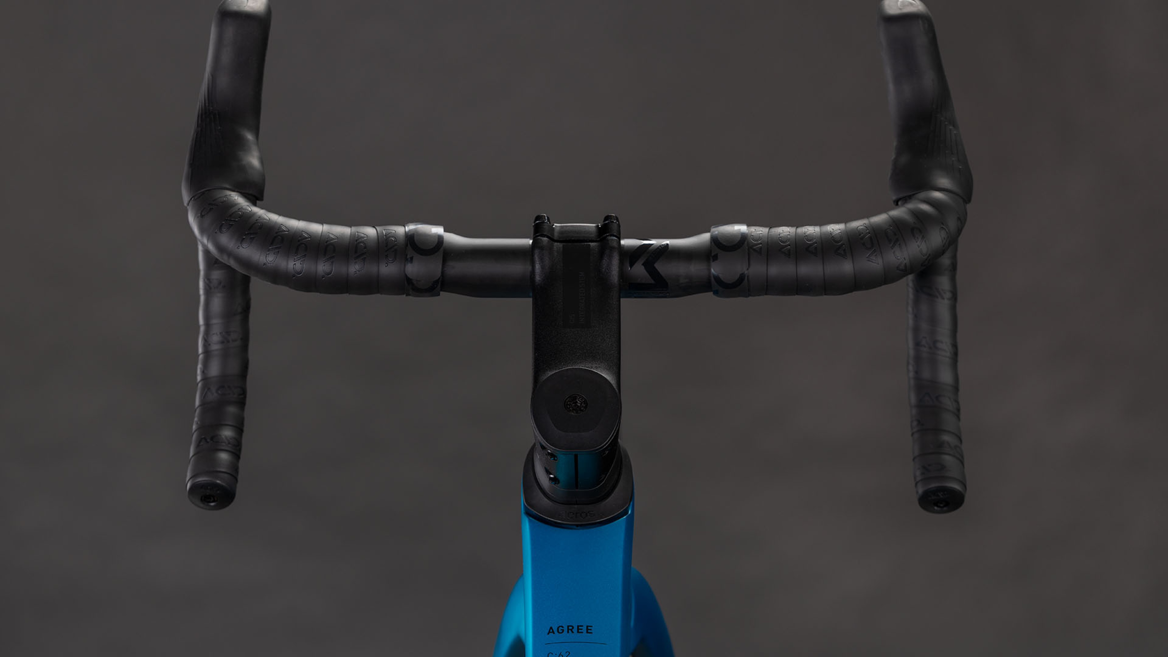 Cube Agree C:62 Pro  bali´n´prism (2026)