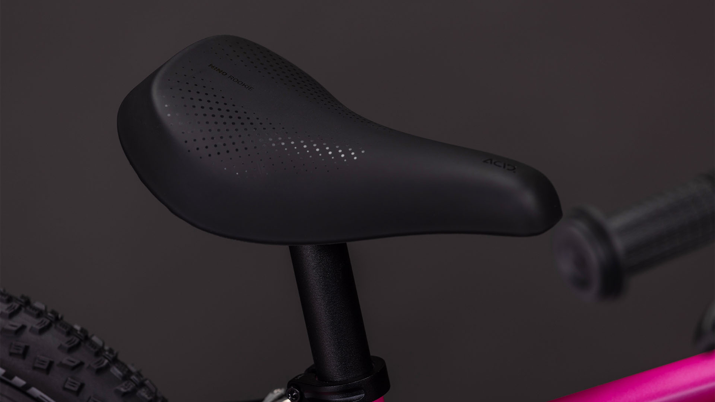 Cube Numove 140 fucsia´n´plum (2026)