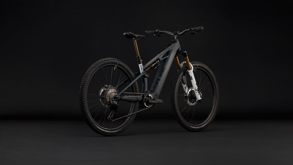 Cube Stereo Hybrid ONE44 HPC AT 800 carbon´n´white (2027)