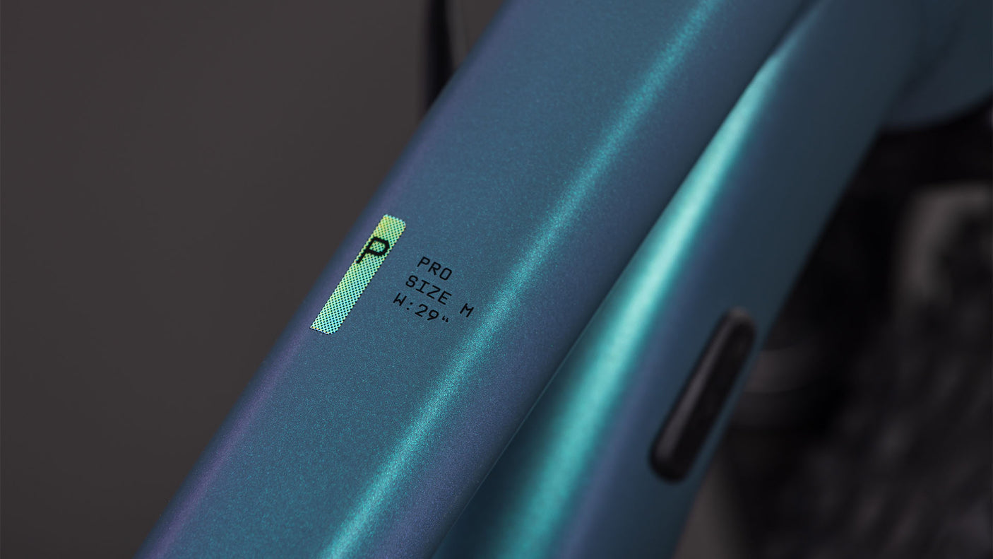 Cube Aim Pro smaragdgrey´n´prism (2026)