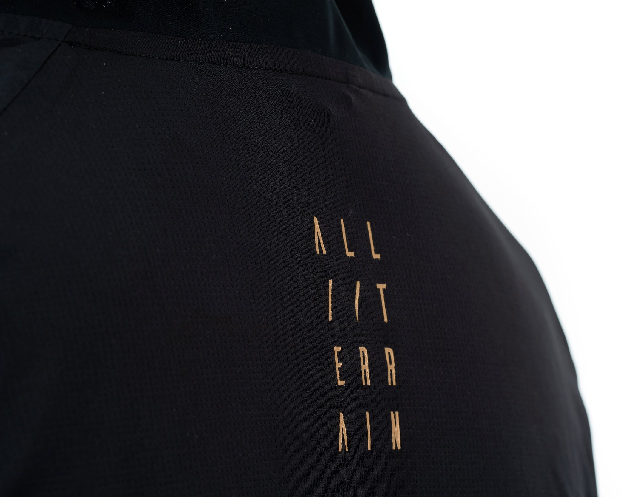 CUBE ATX Breaker Weste