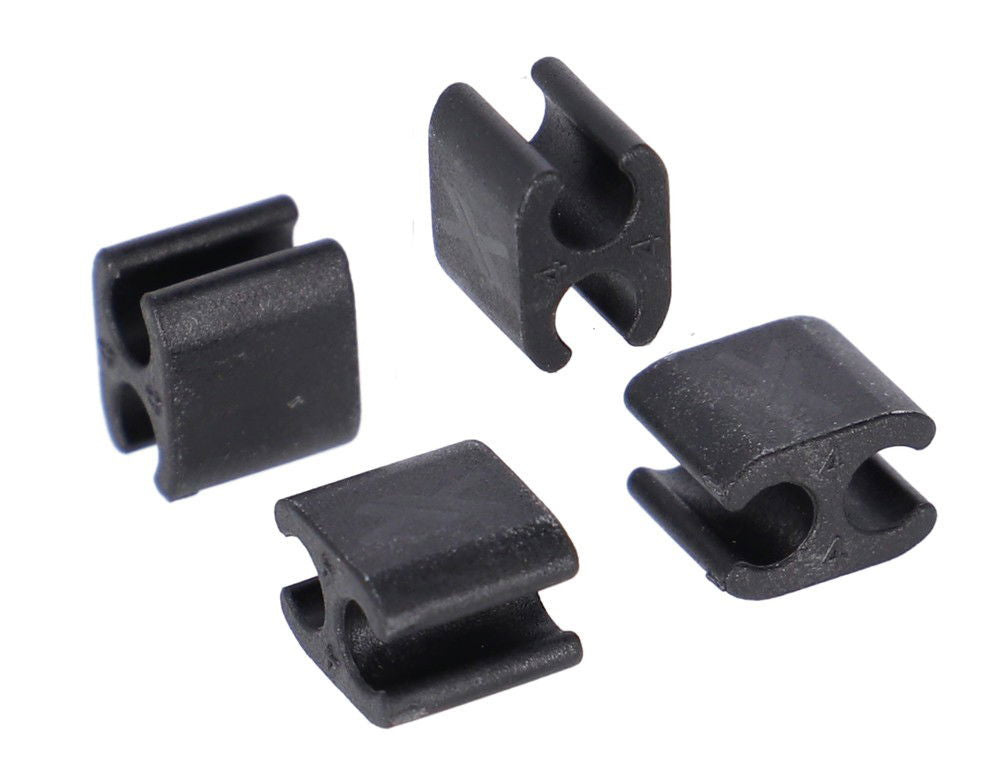 XLC BR-X120 Cable Clips 4 Pieces