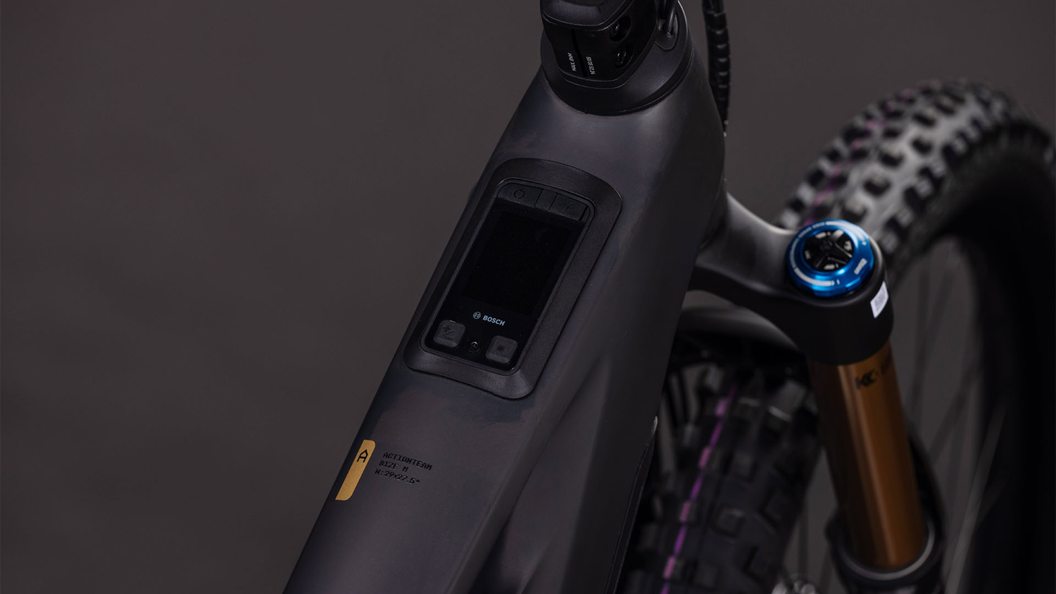Cube Stereo Hybrid ONE77 HPC AT 800  carbon´n´gold (2026)