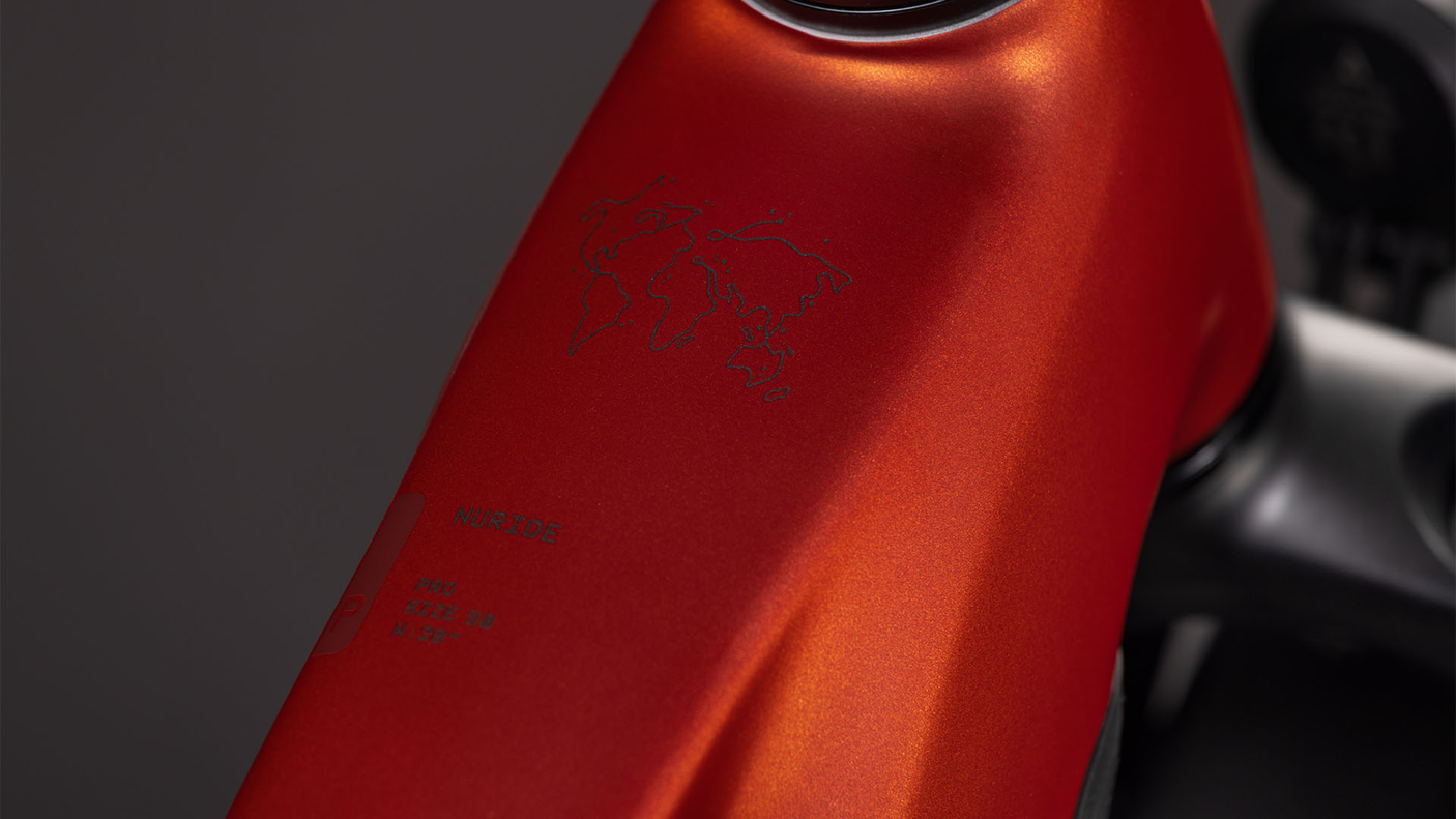 Cube Nuride Hybrid Pro 600 Trapez chilli´n´black (2026)