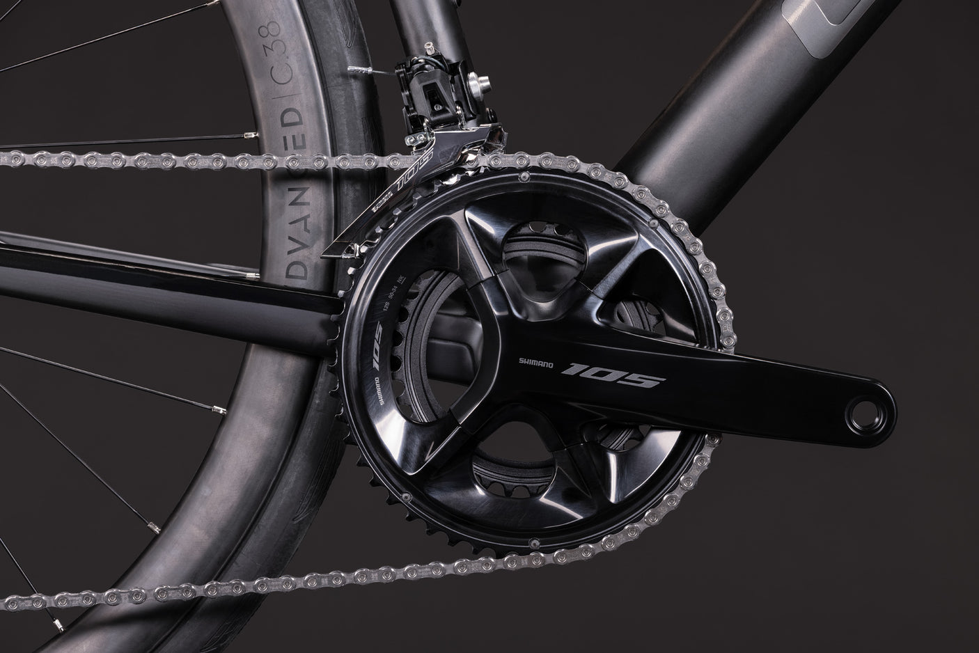 Cube Attain C:62 Race carbon´n´coalchrome (2027)