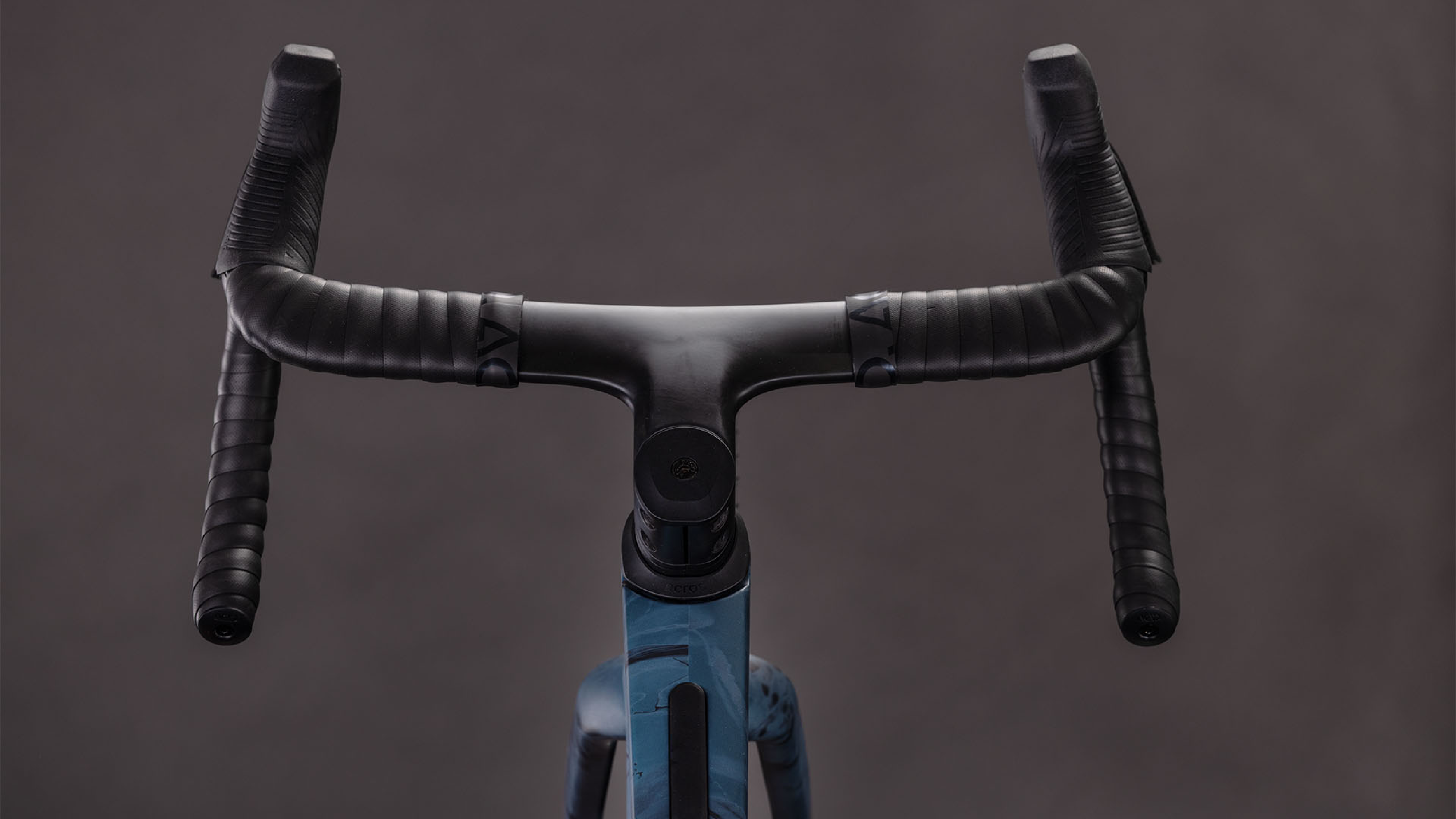 Cube Nuroad C:62 SLT  royalgreen´n´fume (2026)