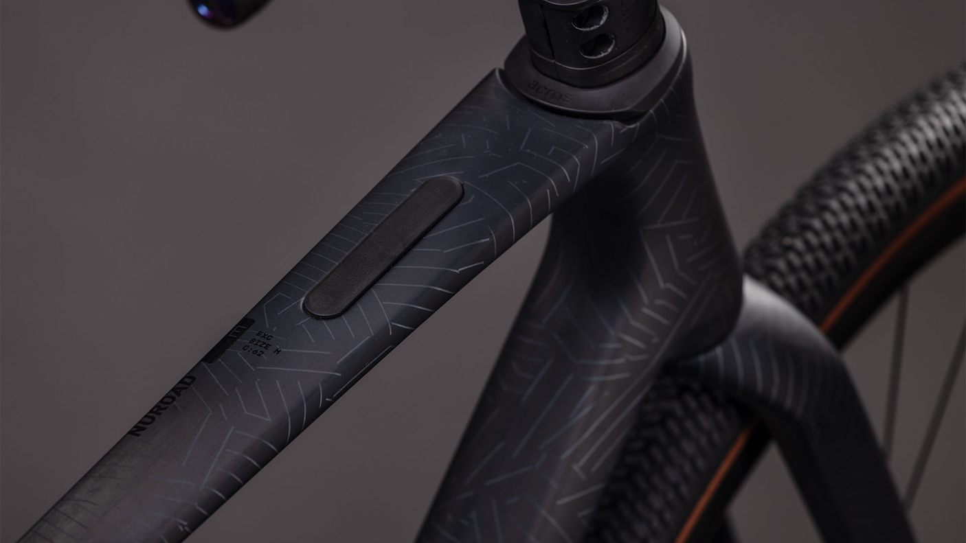Cube Nuroad C:62 EXC carbon´n´crisscross (2026)