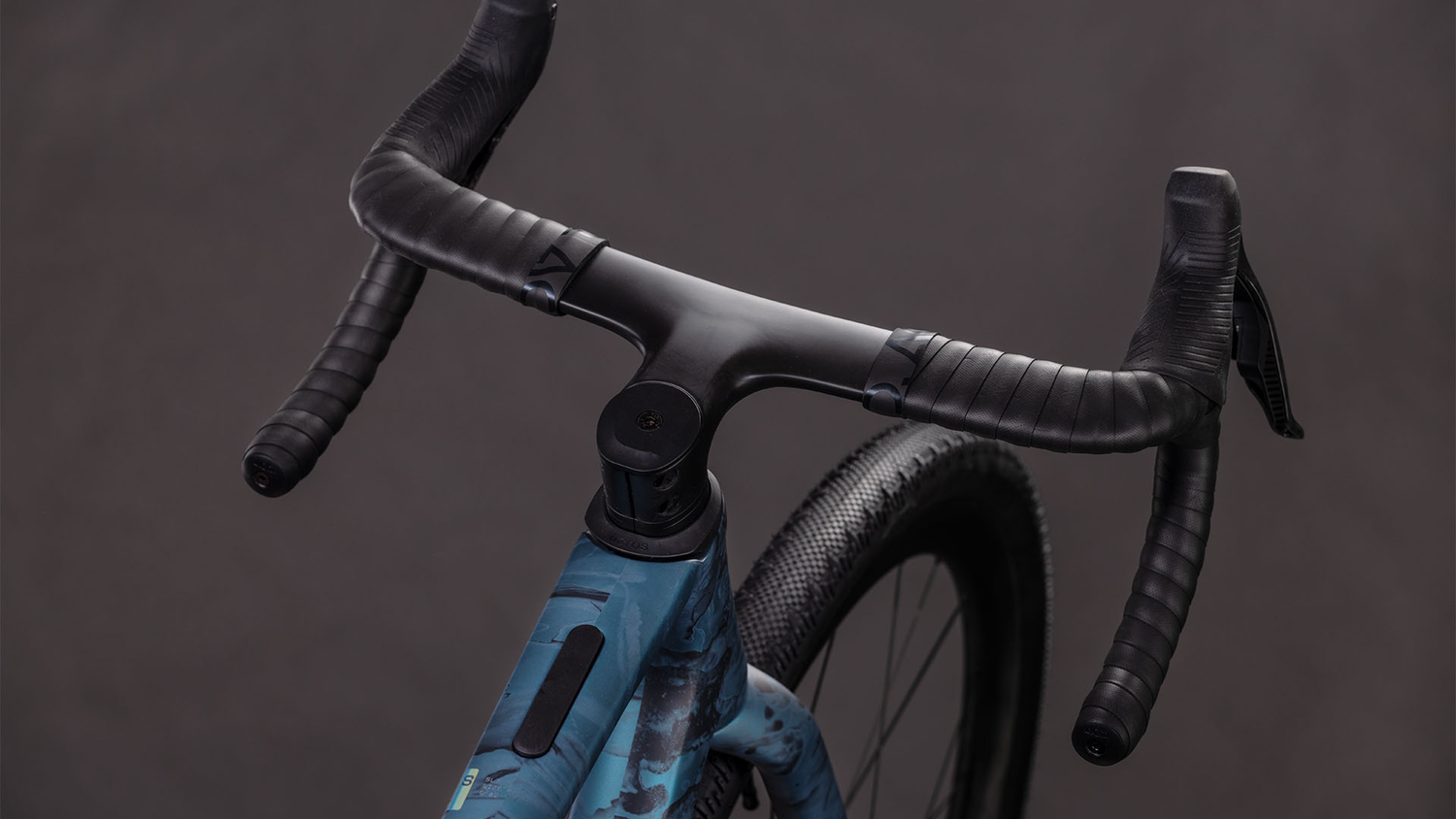 Cube Nuroad C:62 SLT  royalgreen´n´fume (2026)