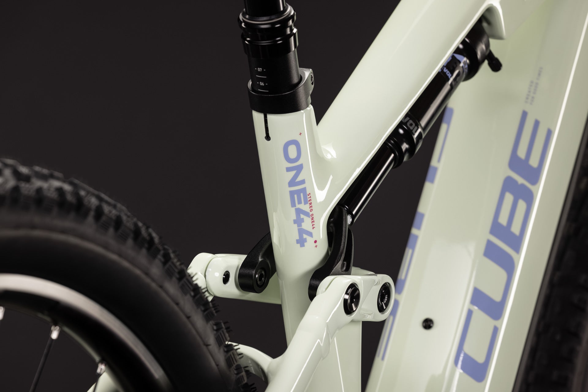 Cube Stereo Hybrid ONE44 HPC Race 800  mellowyellow´n´lilac (2027)