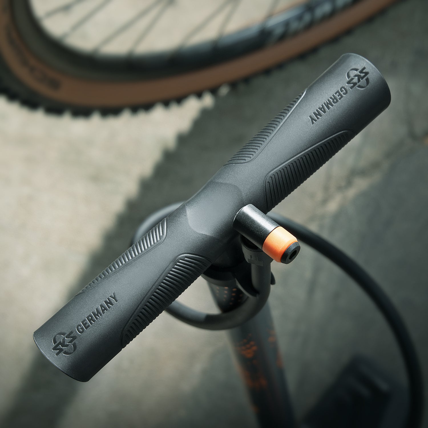 SKS Germany AIRKOMPRESSOR CLIK TEC 10.0 Standpumpe Black