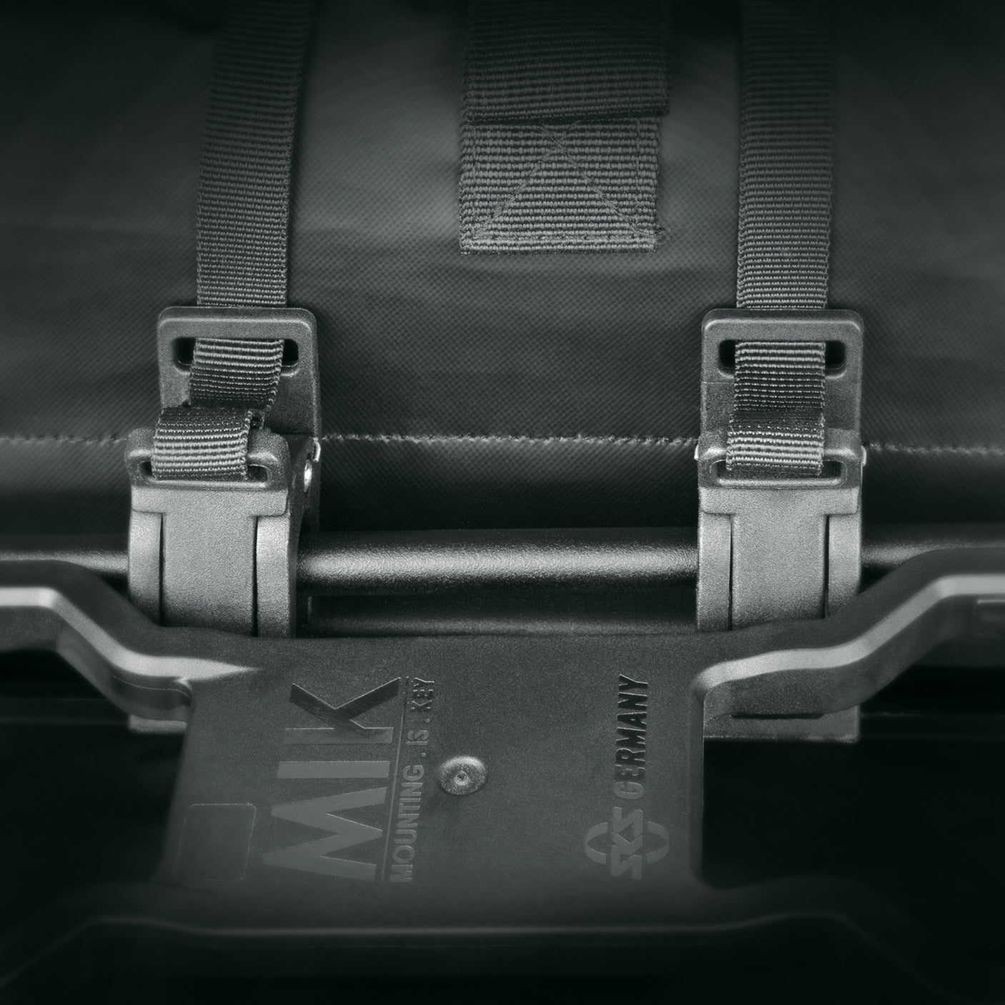 SKS Germany INFINITY URBAN SIDEBAG  Sand