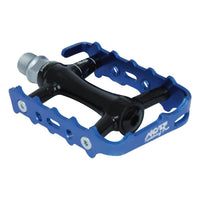 NC-17 Plattformpedal Trekking Pro, Alu, Präzisionslager schwarz/blau – aktuelle Variante