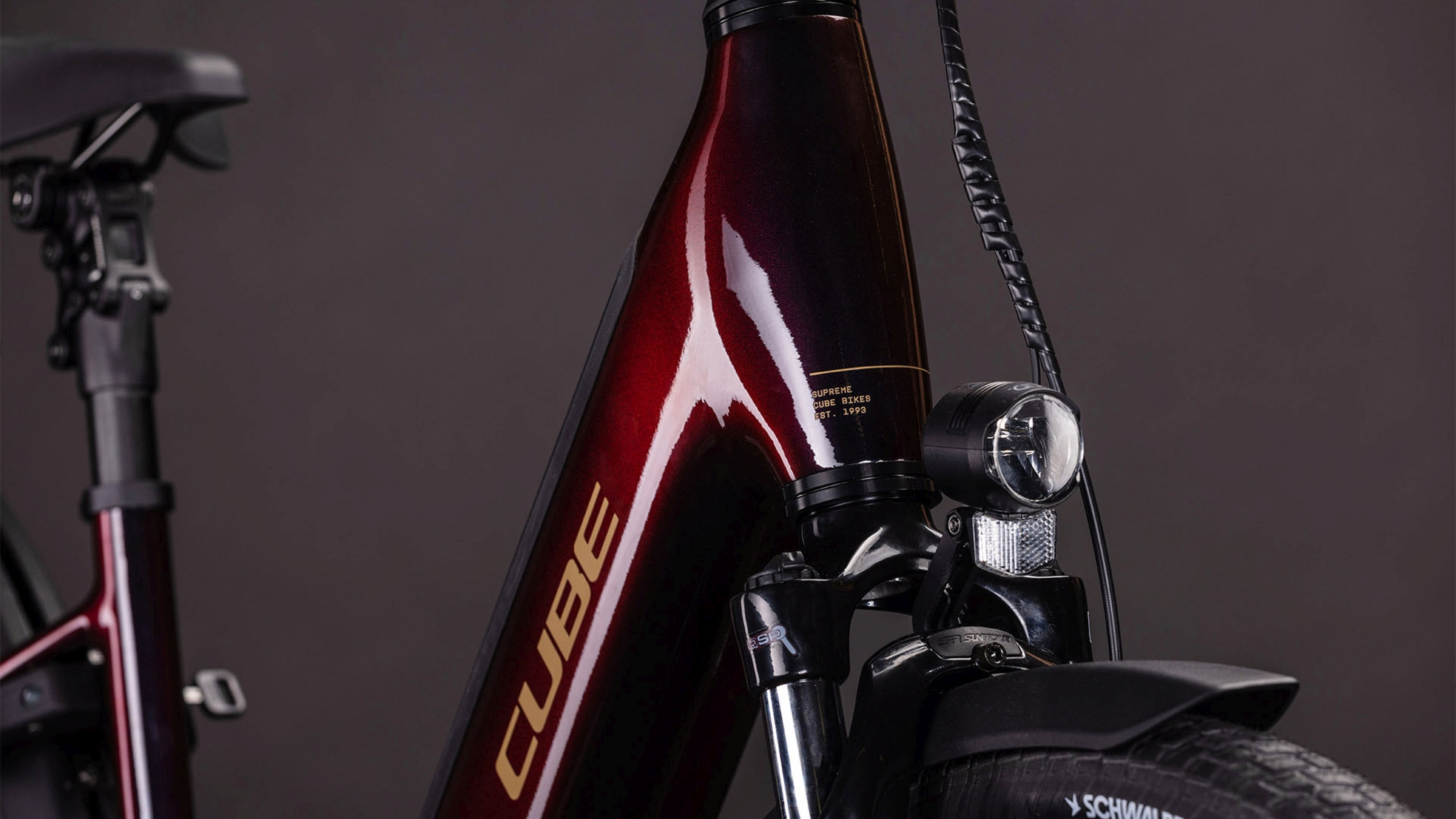 Cube Supreme Hybrid Comfort Pro 600 Easy Entry solareclipse´n´gold (2026)