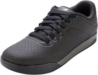 Giro Latch Schuhe black/dark shadow – aktuelle Variante