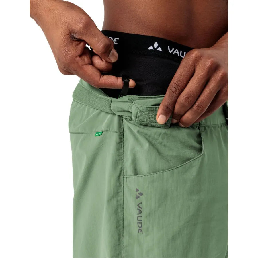 VAUDE Men's Tamaro Shorts II willow green