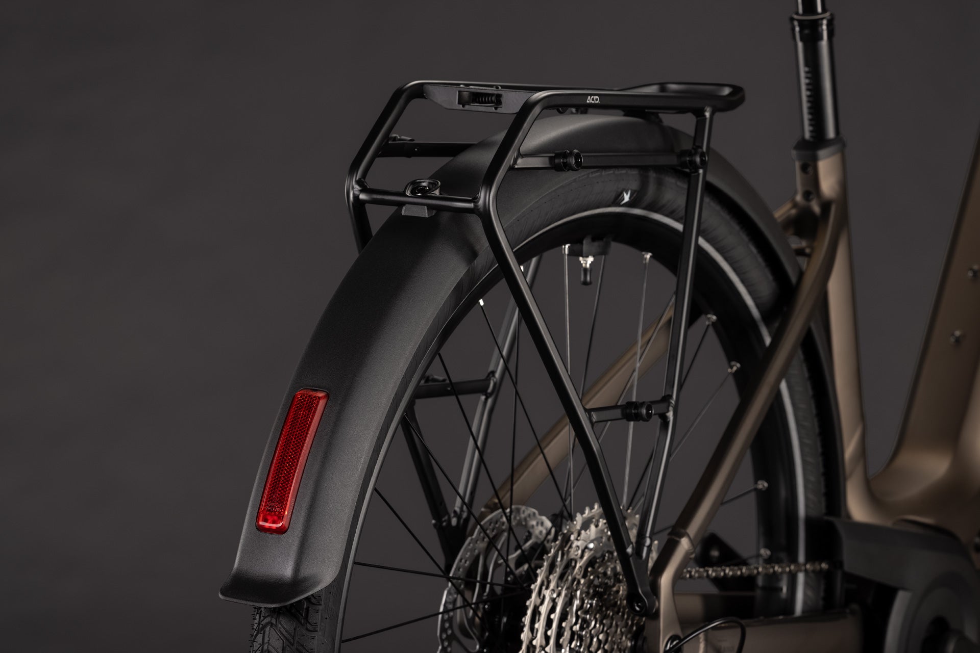 Cube Touring Hybrid Pro 800 Easy Entry metallicumbra´n´black (2027)